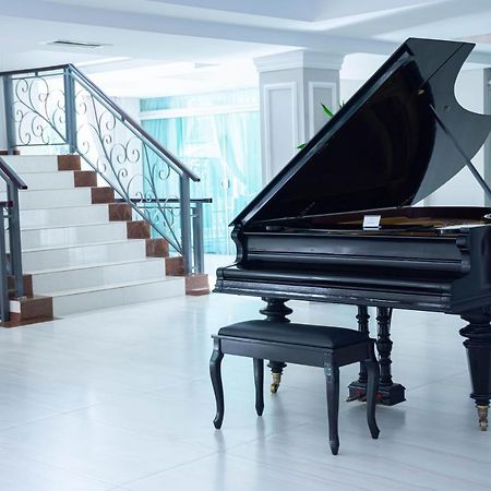 Bisinii Boutique Hotel ซิวดัดเดลเอสเต ภายนอก รูปภาพ