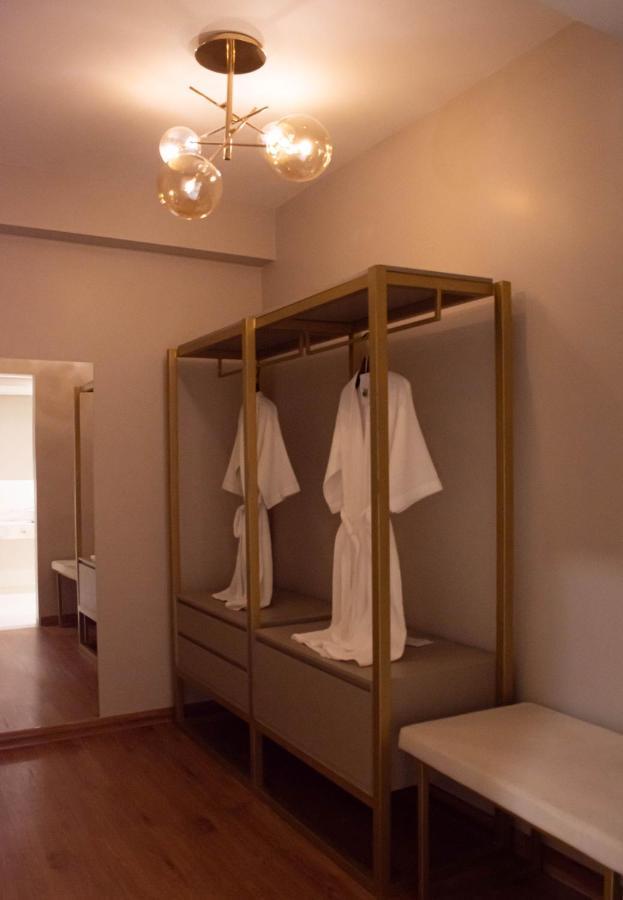 Bisinii Boutique Hotel ซิวดัดเดลเอสเต ภายนอก รูปภาพ