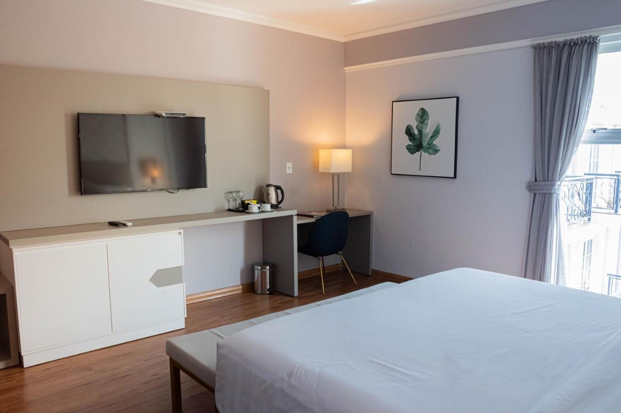 Bisinii Boutique Hotel ซิวดัดเดลเอสเต ภายนอก รูปภาพ
