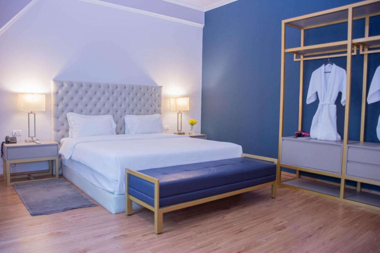 Bisinii Boutique Hotel ซิวดัดเดลเอสเต ภายนอก รูปภาพ